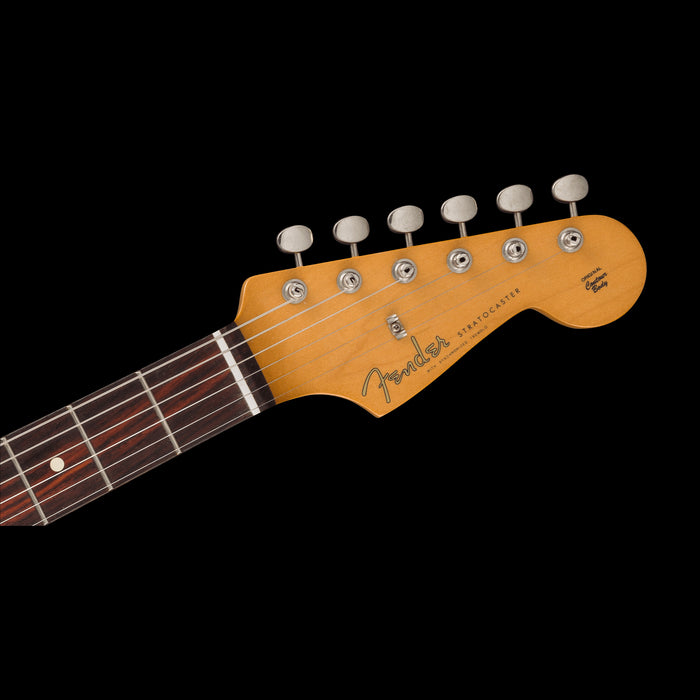 Fender Limited Edition Road Worn '60s Stratocaster Lake Placid Blue Headstock