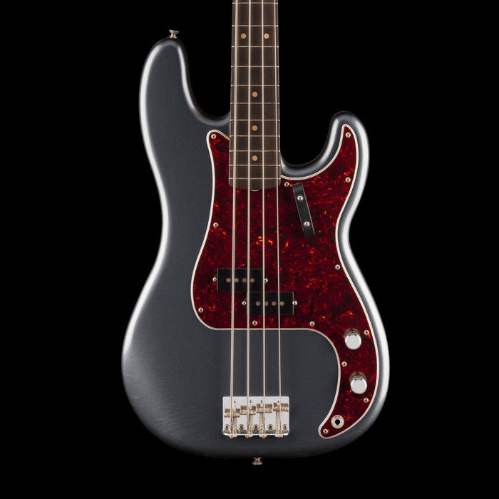 Fender Limited Edition Vintera II Road Worn '60s Precision Bass Charcoal Frost Metallic Front Crop