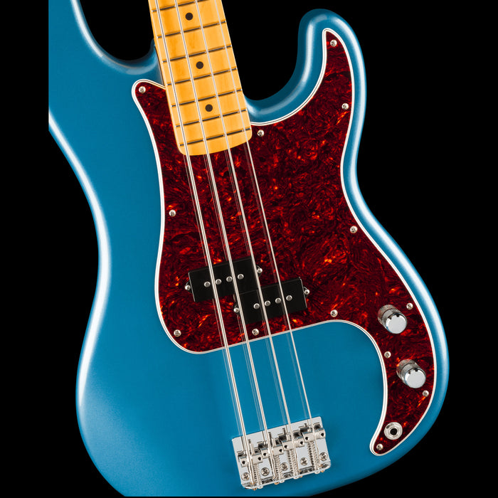 Fender American Professional Classic Precision Bass Maple Fingerboard Faded Lake Placid Blue Front Body Detail 