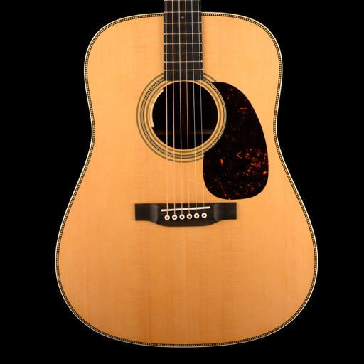 Martin HD-28E Standard (2025) LR Baggs Natural Acoustic Electric Guitar with Case