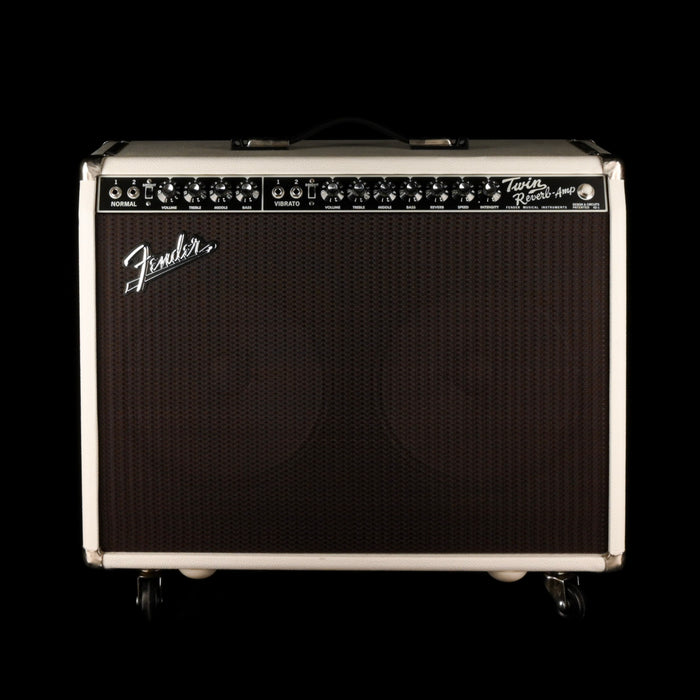 Pre Owned Fender Limited Edition Hot White Bronco '65 Twin Reverb Reissue Guitar Amp Combo with Footswitch and Cover