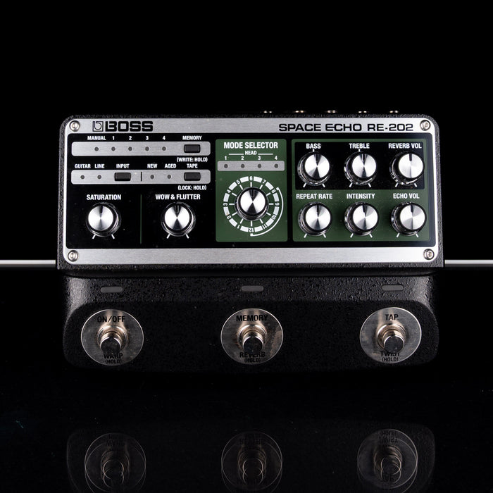 Used Boss RE-202 Space Echo Delay Pedal With Box - 2