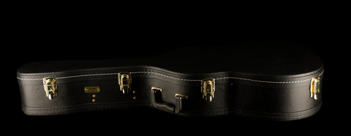 Used Fender Paramount  00/000 Case