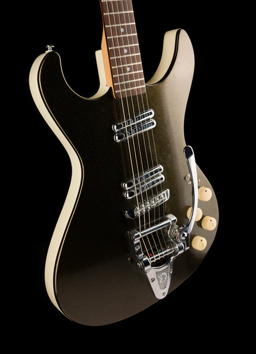 Pre Owned Danelectro Hodad Black Sparkle With Gig Bag