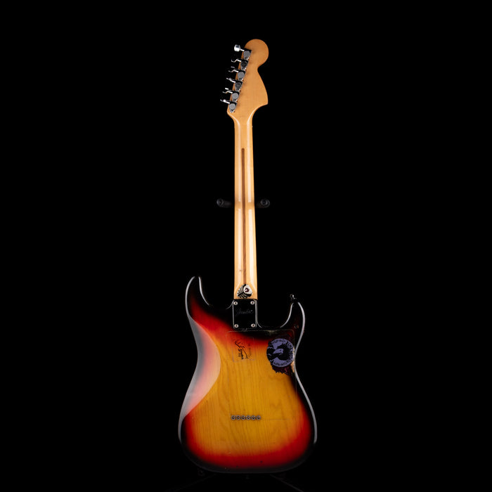 Pre Owned 1977 Fender Stratocaster Left-Handed Hardtail 3-Tone Sunburst With OHSC