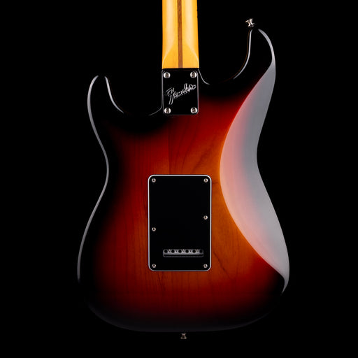 Used Fender American Professional Classic Stratocaster 3-Color Sunburst With Gig Bag