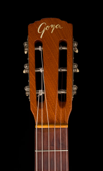 Used Goya G-10 Classical Guitar with Case