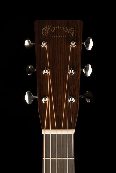 Martin 000-28 Standard Series Acoustic Guitar