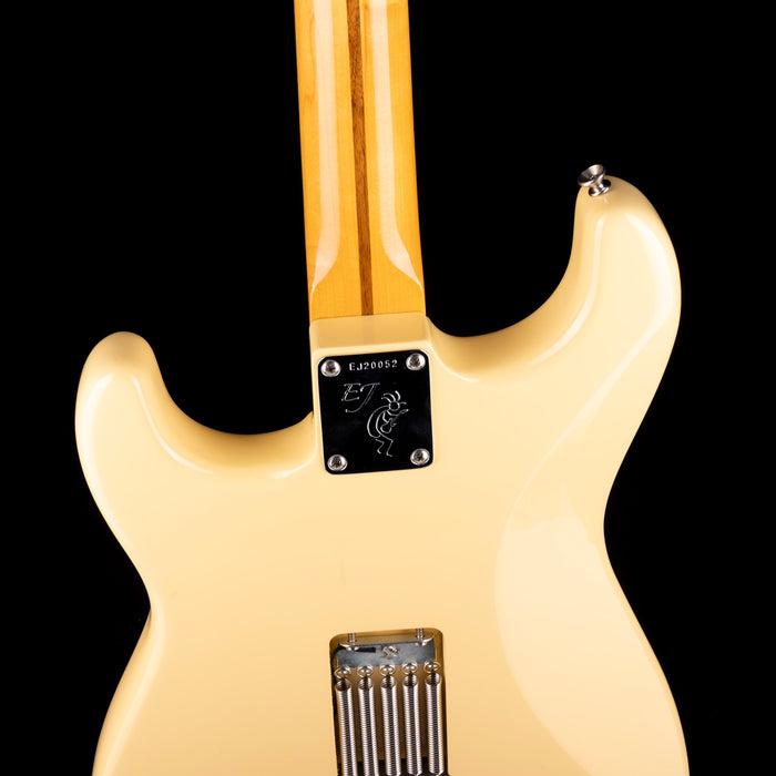 Pre Owned 2018 Fender Eric Johnson Thinline Stratocaster Vintage White With Gig Bag