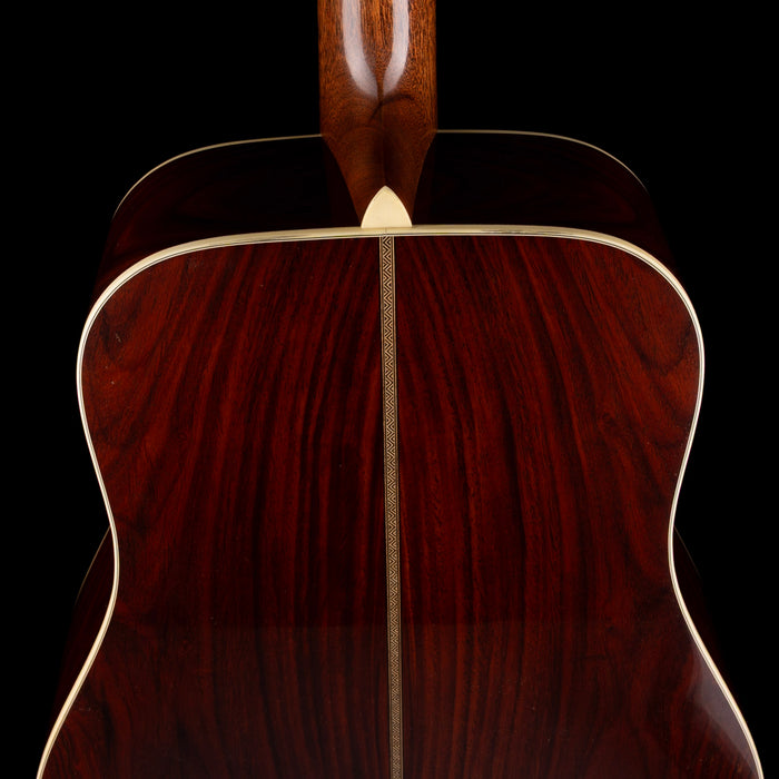 Martin D-28 Authentic 1937 Aged Natural with Case