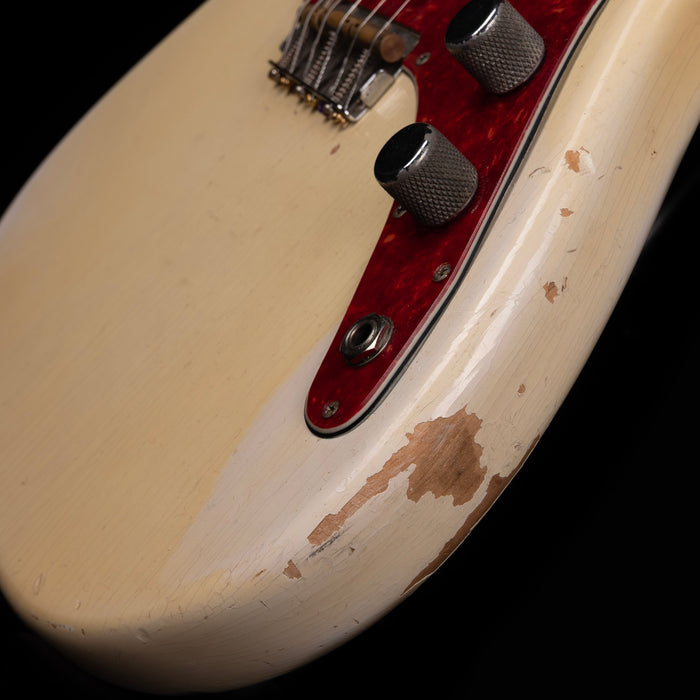 Vintage 1963 Fender Duo-Sonic Olympic White with OHSC
