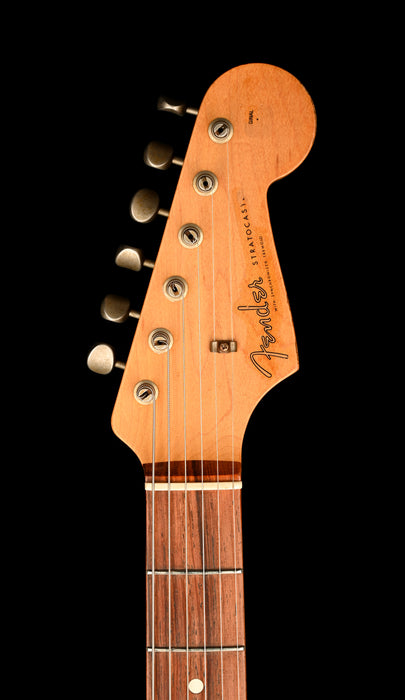 Pre Owned 2008 Fender Custom Shop 1960 Stratocaster Relic Daphne Blue With Case