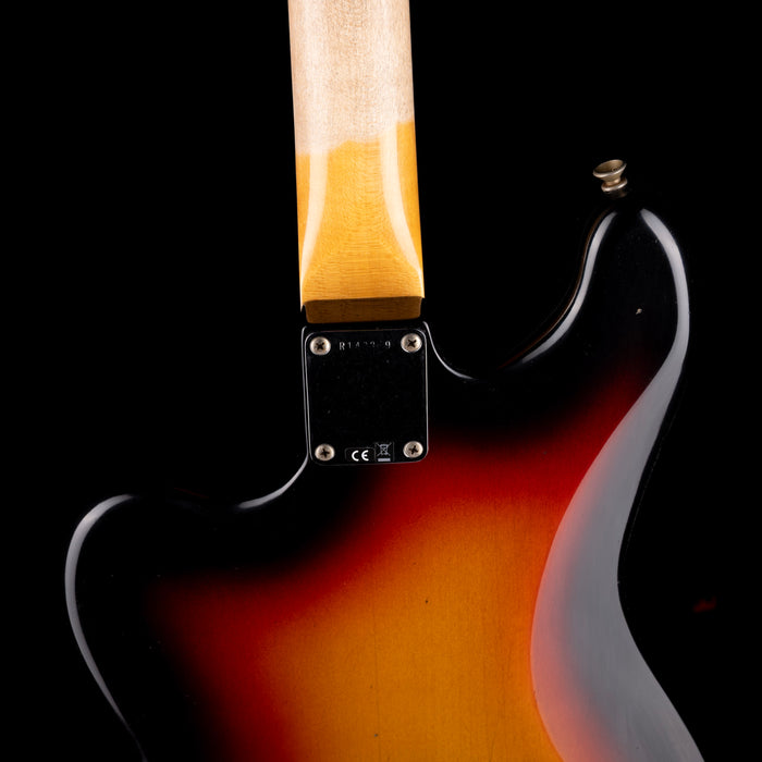 Fender Custom Shop 60's Bass VI Journeyman Relic Wide Fade 3-Tone Sunburst With Case