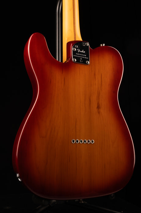 Pre Owned 2021 Fender American Professional II Telecaster Maple Neck With OHSC