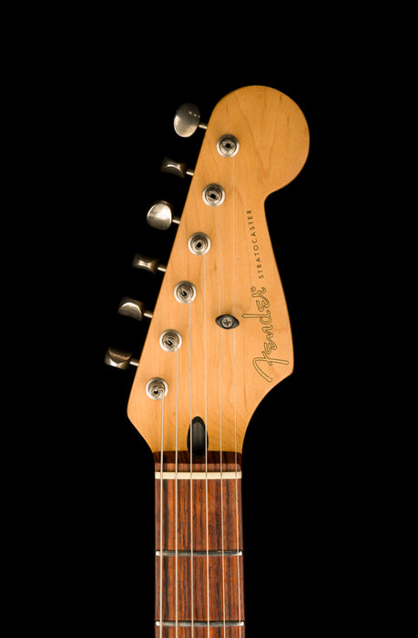 Pre Owned 1995 Fender Stratocaster Special HSS White Blonde With Flight Case