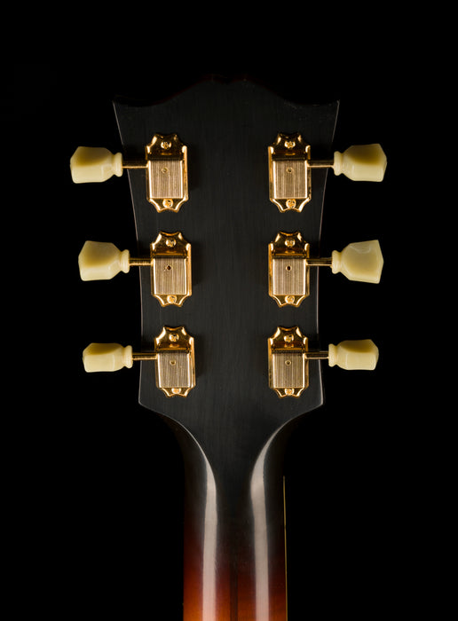 Gibson Custom Shop 1957 SJ-200 Vintage Sunburst with Case