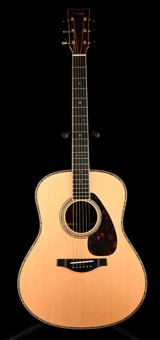 Pre Owned Yamaha LL56 ARE Jumbo Acoustic Electric Guitar With OHSC
