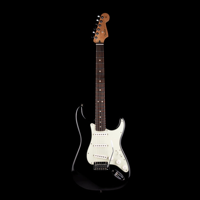 Pre Owned 2023 Fender Special Edition Player Stratocaster Roasted Maple Black With Gig Bag