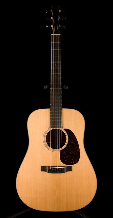Martin D-18 Authentic 1937 Acoustic Guitar With Case