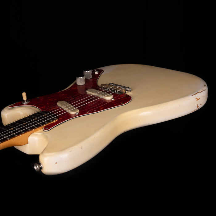Vintage 1963 Fender Duo-Sonic Olympic White with OHSC