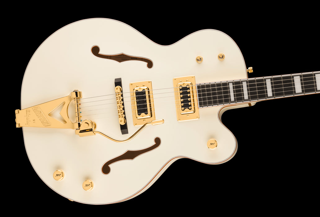 Gretsch G8424T Billy Duffy Signature Falcon LTD with Bigsby Vintage White Lacquer Contour Body Right