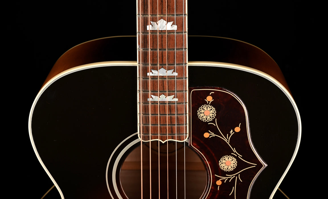 Used 2019 Gibson SJ-200 Standard Vintage Sunburst Acoustic Guitar with OHSC
