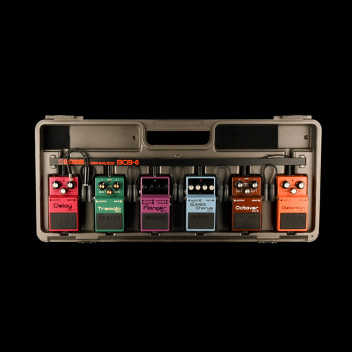 Used Boss BCB-6 Molded Pedalboard Case With Boss DS-1 Distortion/OC-2 Octaver/CH-1 Chorus/BF-3 Flanger/TR-2 Tremolo/DM-2 Delay Pedals