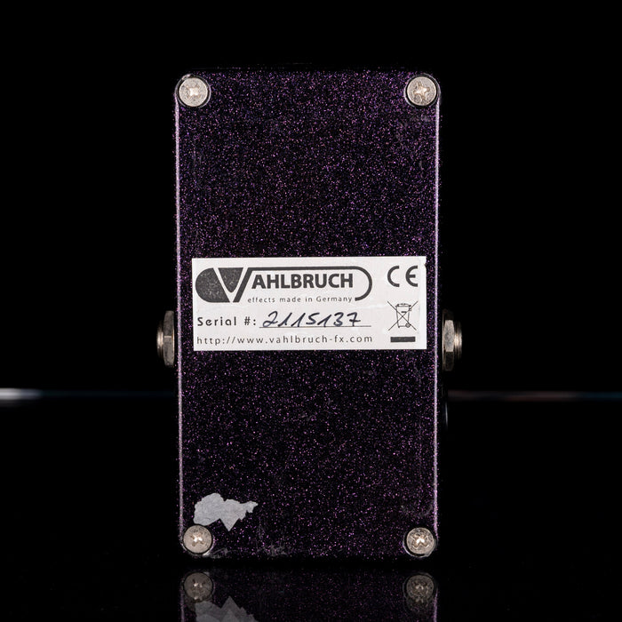 Vahlbruch guitar effects pedal with a black background