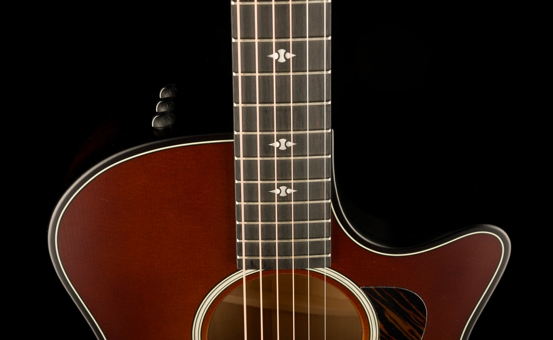 Taylor 50th Anniversary Builder's Edition 314ce LTD Kona Burst With Case