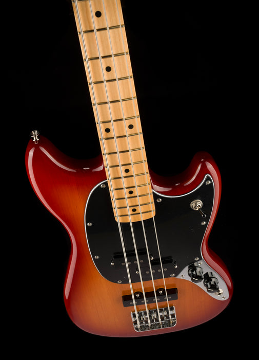 Pre Owned Fender Player Mustang PJ Bass Sienna Sunburst With Gig Bag