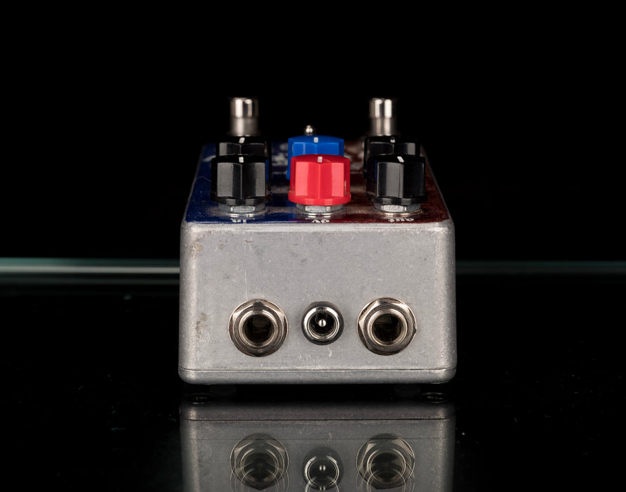 Used Menatone Fish Factory Vertical Overdrive Distortion Pedal With Box