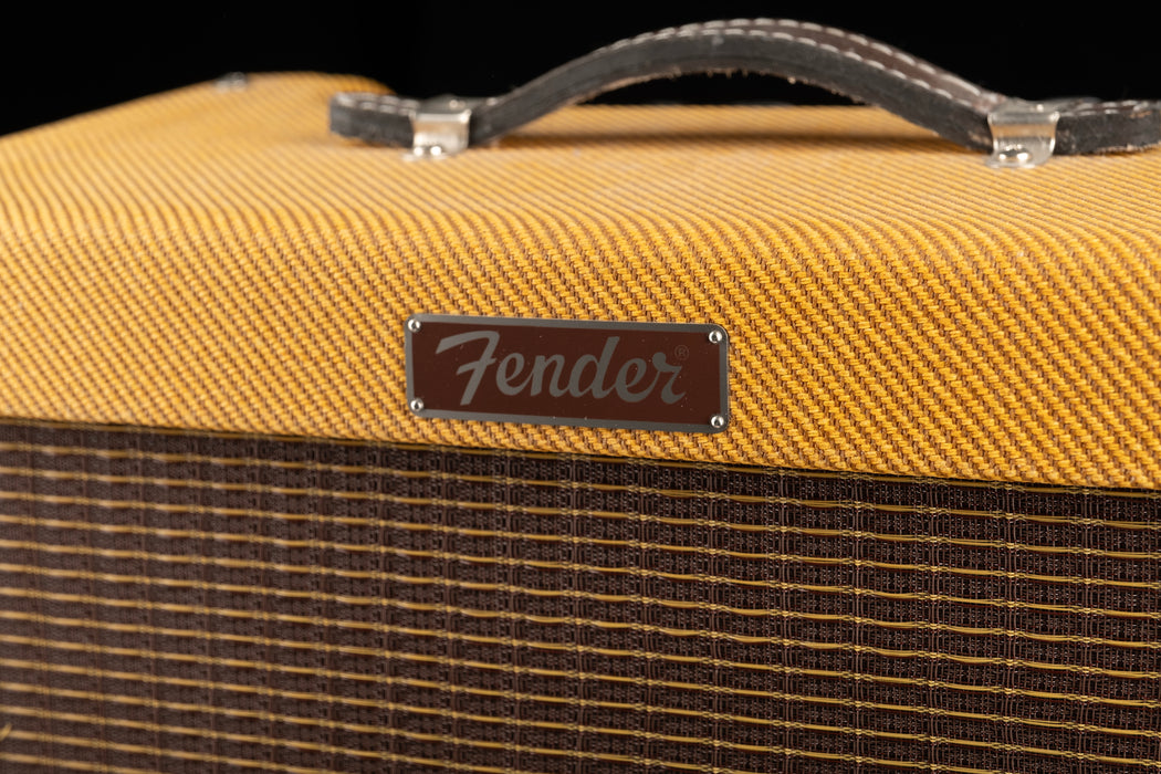 Pre Owned Fender Blues Junior Lacquered Tweed Guitar Amp Combo - 4