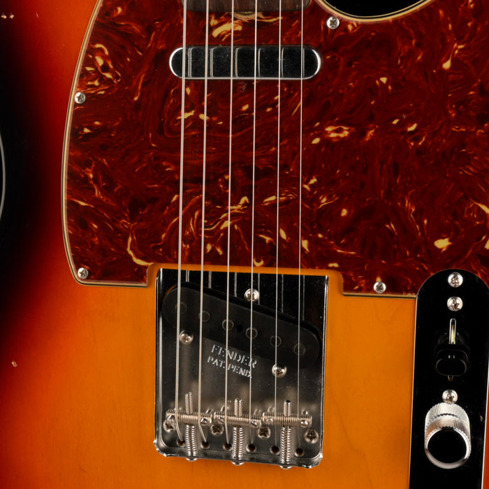 Fender Custom Shop Limited Edition 1963 Telecaster Journeyman Relic Aged 3-Tone Sunburst With Case