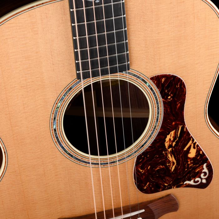 Taylor Gold Label 814e Honduran Rosewood Natural with Case