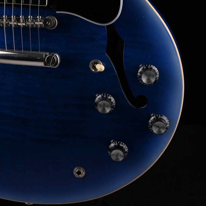 Pre Owned Gibson Mod ES-335 Figured Blue Brink Blast with OHSC