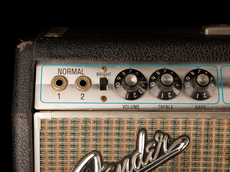 Pre Owned 1969 Fender Vibrolux Reverb “Drip Ring”  2-Channel 40-Watt 2x10" Guitar Amp Combo