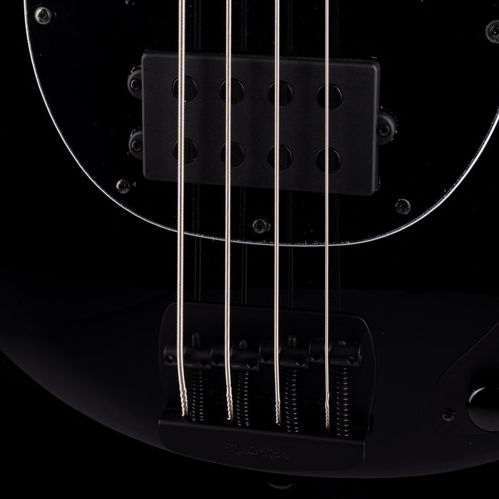 Ernie Ball Music Man DarkRay Bass Obsidian Black With Mono Case