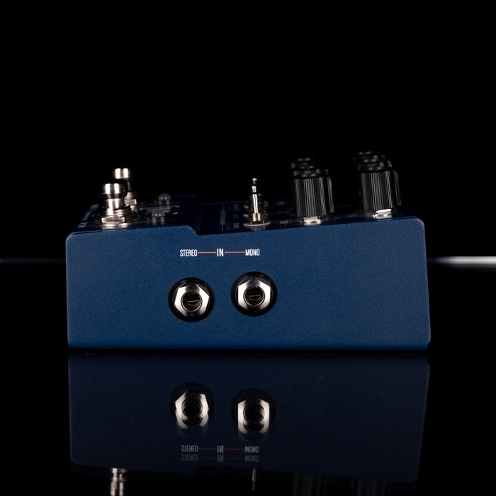 Used Walrus Audio Mako Series: M1 High-Fidelity Modulation Machine Pedal With Box