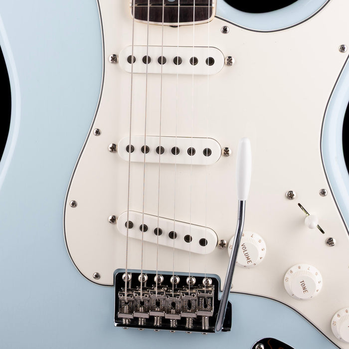 Fender Custom Shop 1967 Stratocaster Deluxe Closet Classic Sonic Blue