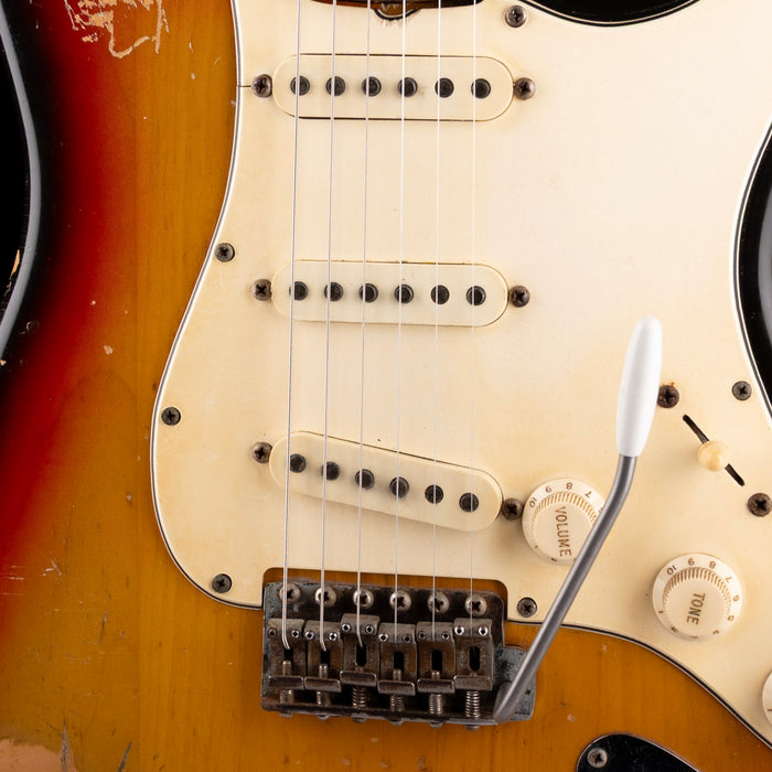 Vintage 1970 Fender Stratocaster 3-Tone Sunburst With Soft Case