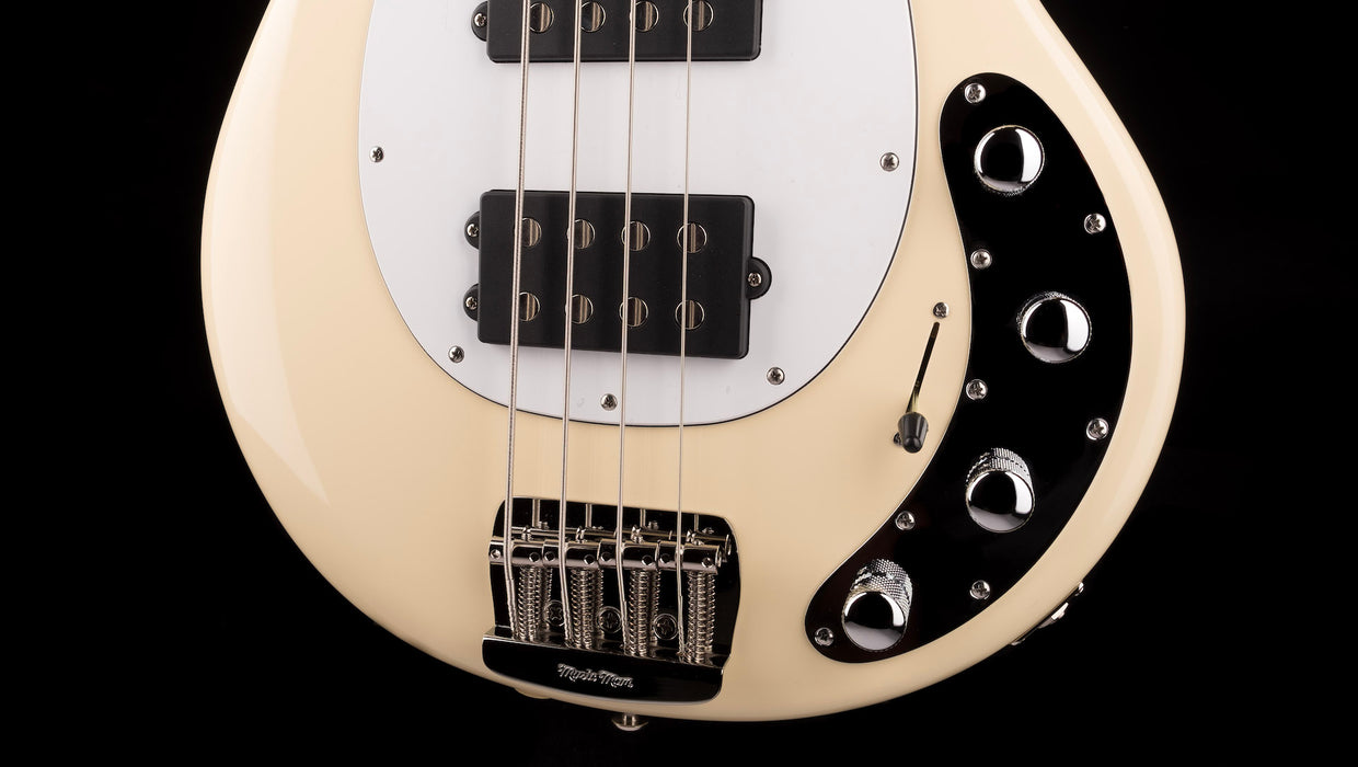 Ernie Ball Music Man Stingray HH Special Buttercream with Case