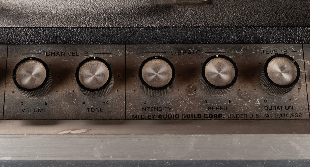 Vintage 1960s AGC Universal 15-Watt Tube Guitar Amp Combo