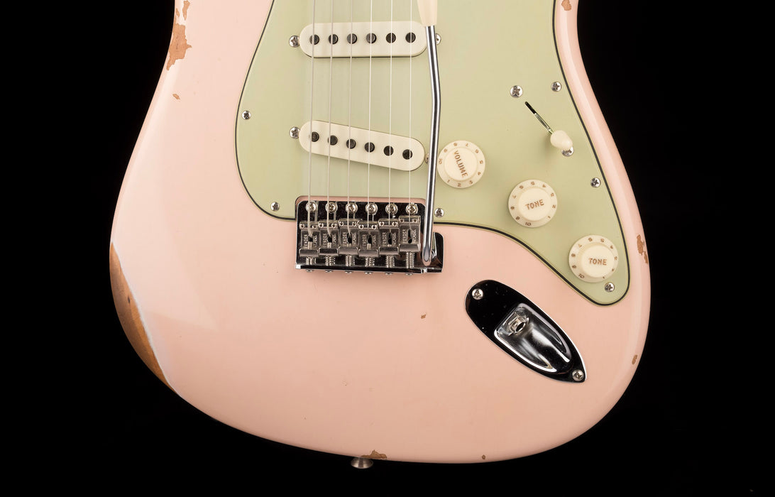 Fender Custom Shop Late 1962 Stratocaster Relic Super Faded Aged Shell Pink With Case