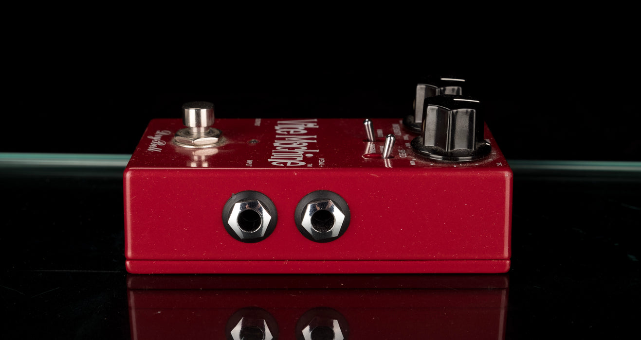 Used Dry Bell V1 Vibe Machine Pedal With Box