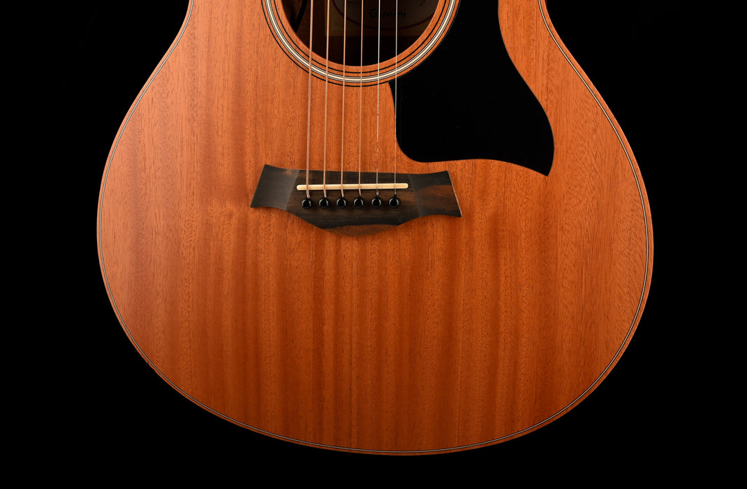Used Taylor GS Mini Mahogany with LR Baggs M1 Pickup Natural With Soft Case