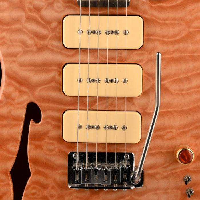 Victor Guitar Company Finster Custom 3P90 Quilted Maple Top T-Style Natural Electric Guitar With HSC