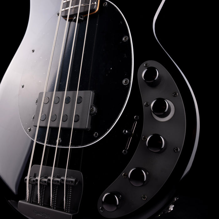 Ernie Ball Music Man DarkRay Bass Obsidian Black With Mono Case