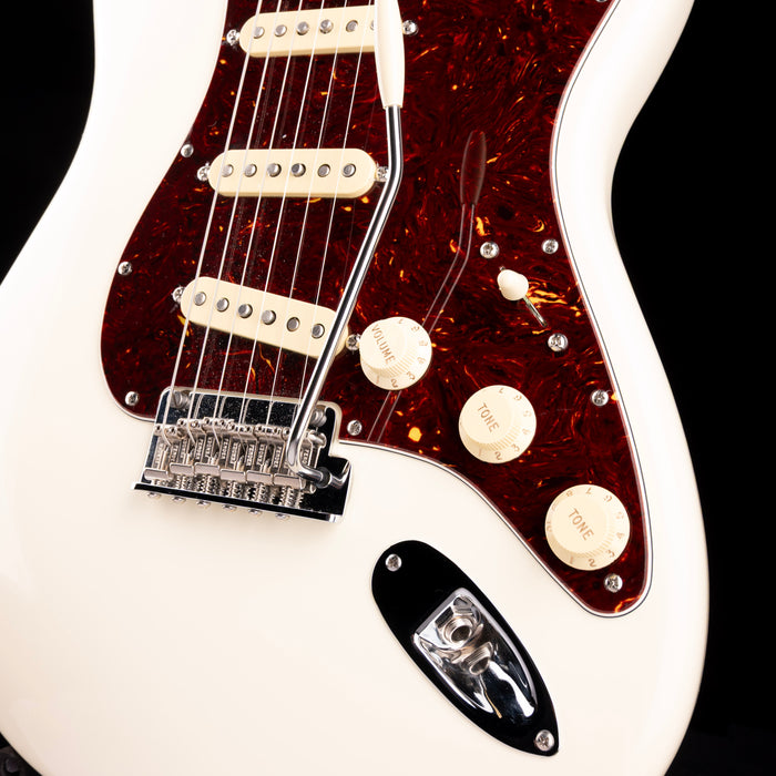 Pre Owned 2023 Fender American Professional II Stratocaster Olympic White With OHSC
