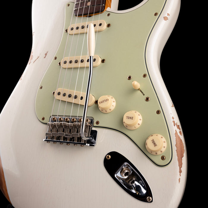 Fender Custom Shop Limited Edition 1964 Stratocaster Relic Aged Olympic White