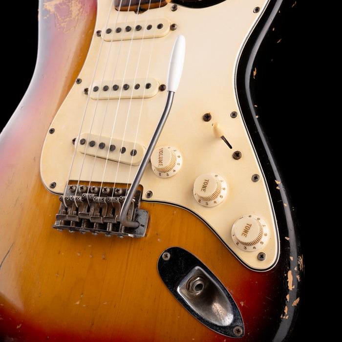 Vintage 1970 Fender Stratocaster 3-Tone Sunburst With Soft Case